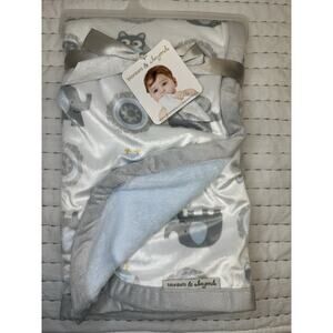 NWT Blankets & Beyond Blue Grey And White Elephant Owl Baby Security Blanket